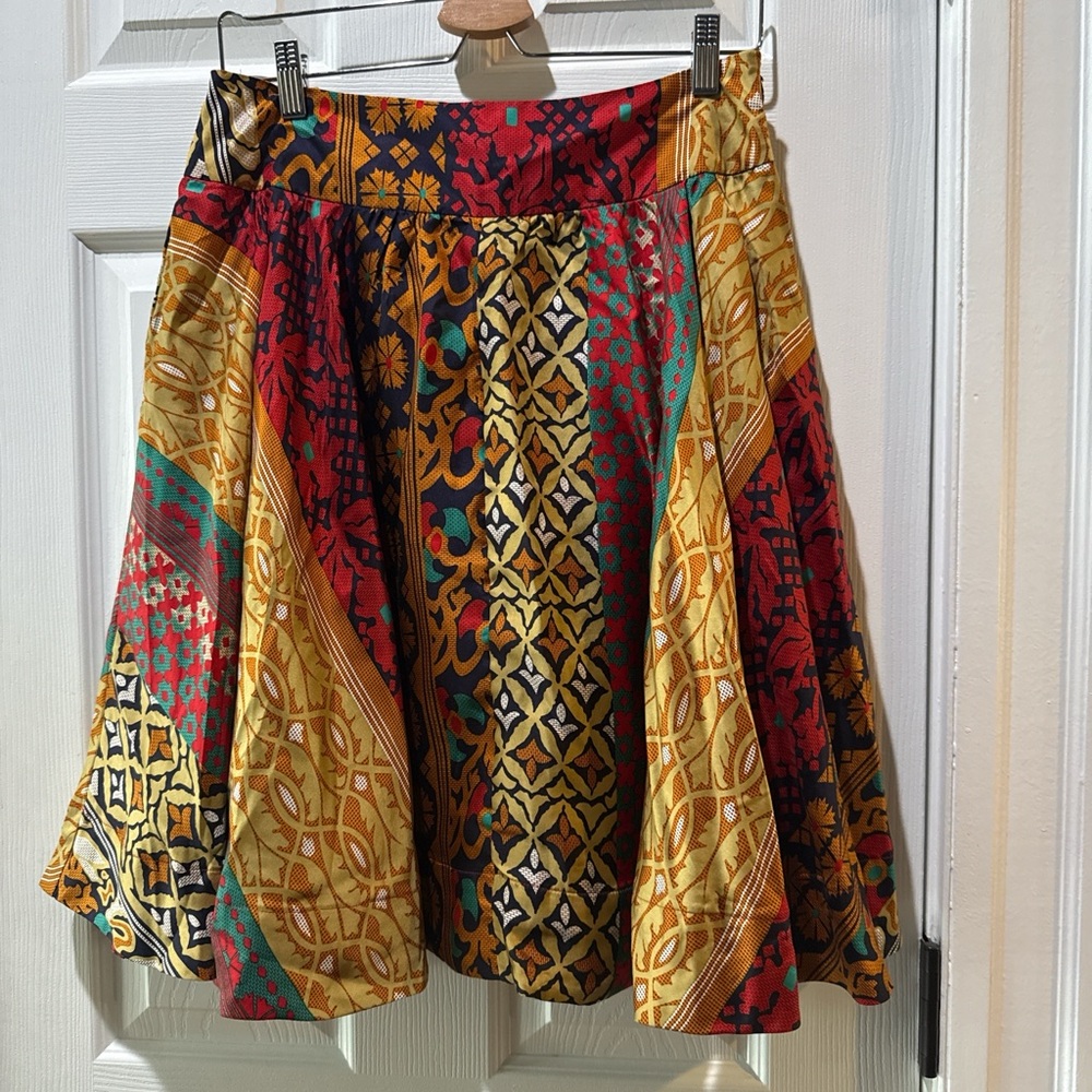 Colorful Multicolor Patterned Women's Silk Skirt with Bow Size 4